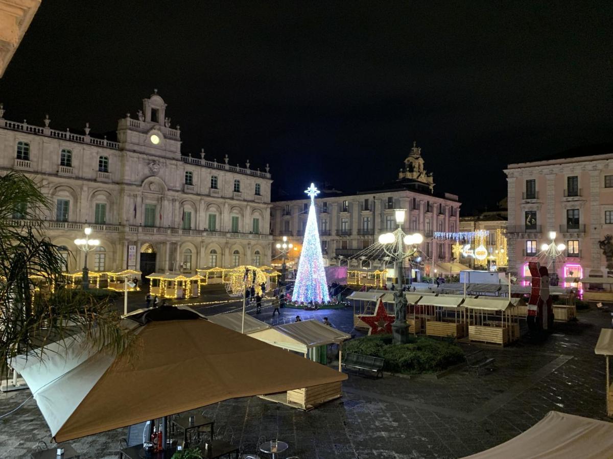 La Suite Di Piazza Dell'Universita Catania Bagian luar foto