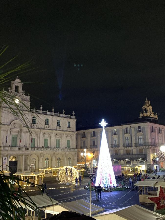 La Suite Di Piazza Dell'Universita Catania Bagian luar foto